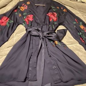 House of Harlow 1960 Mika kimono navy dress, L.